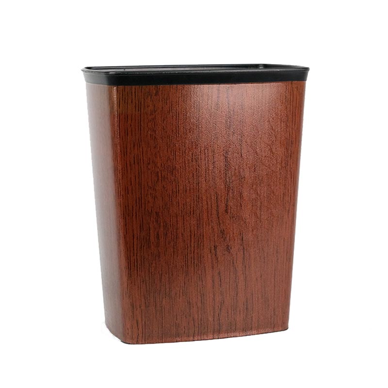 يمكن حقن سلة المهملات في غرفة النوم في ملصق القالب